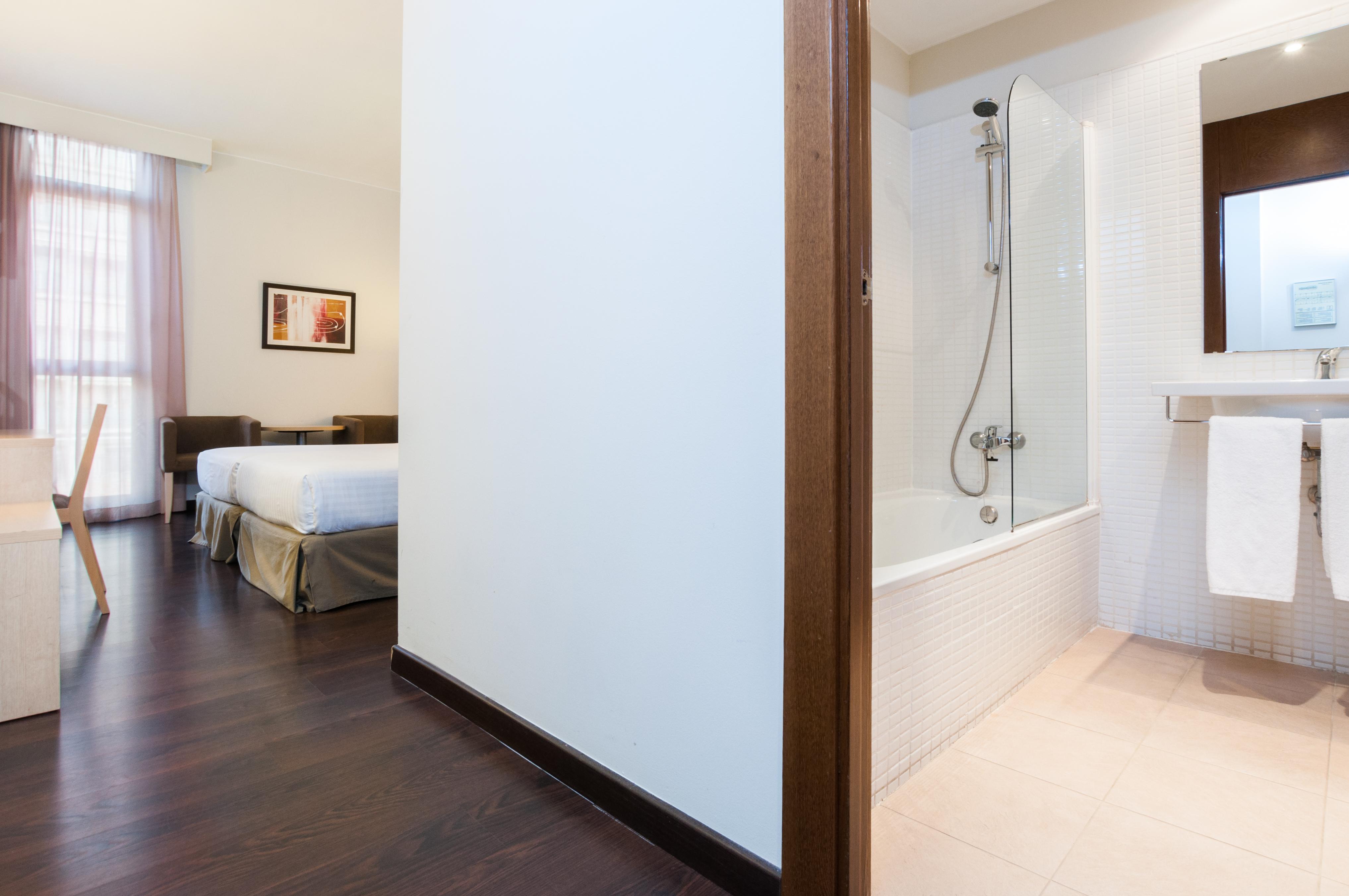 Exe Barcelona Gate Hotel