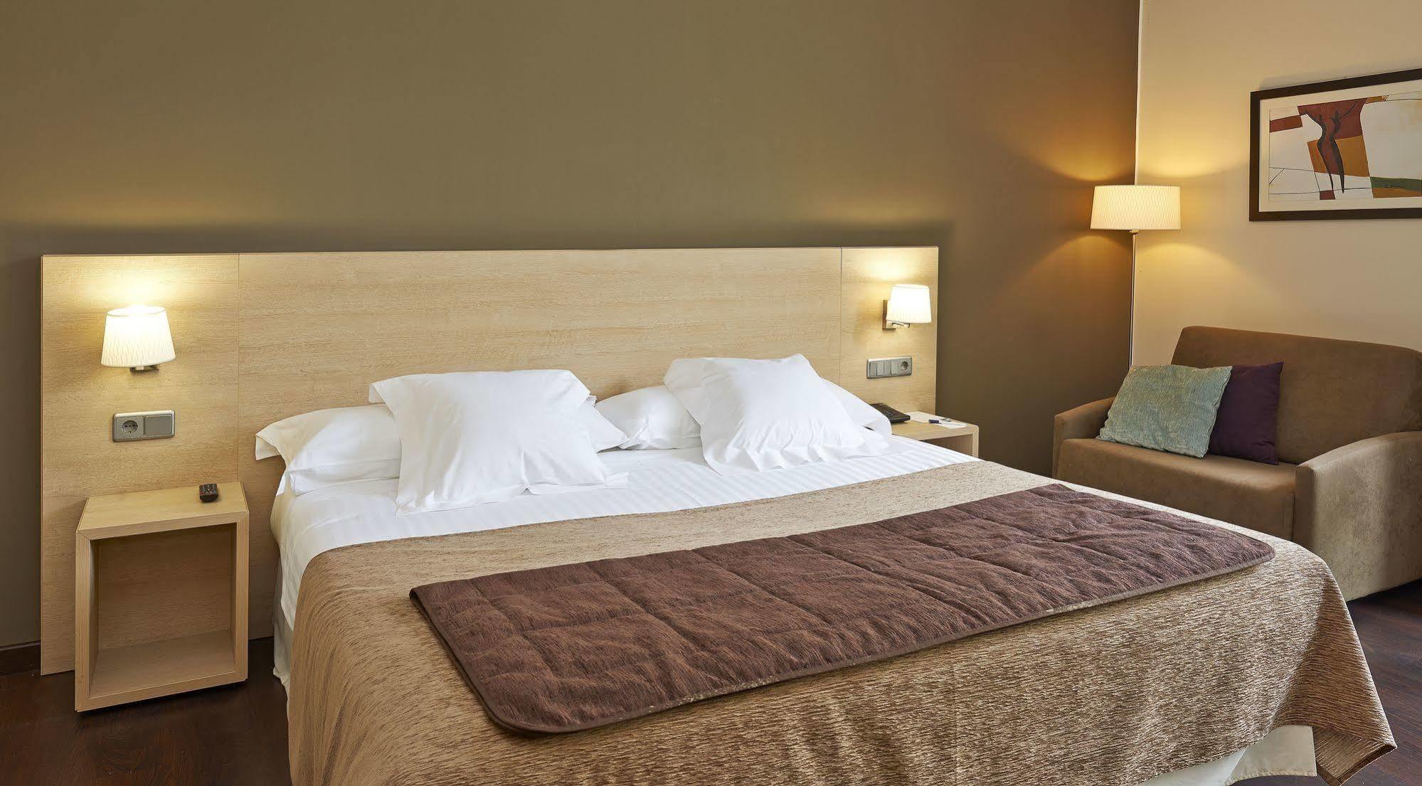 Exe Barcelona Gate 4*
